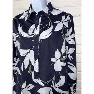 Tyler Boe Sz XS Blue White Floral 3/4 Sleeve Popover Tunic Right Side Vent EUC